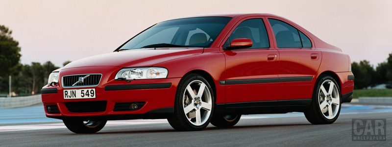   Volvo S60 R - 2004 - Car wallpapers