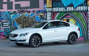   Volvo S60 D4 Cross Country - 2016