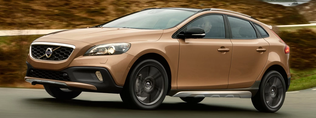   Volvo V40 Cross Country - 2013 - Car wallpapers