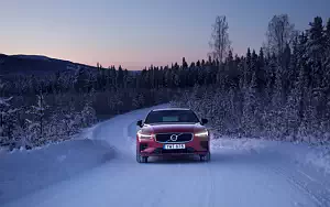  Volvo V60 T8 R-Design - 2019