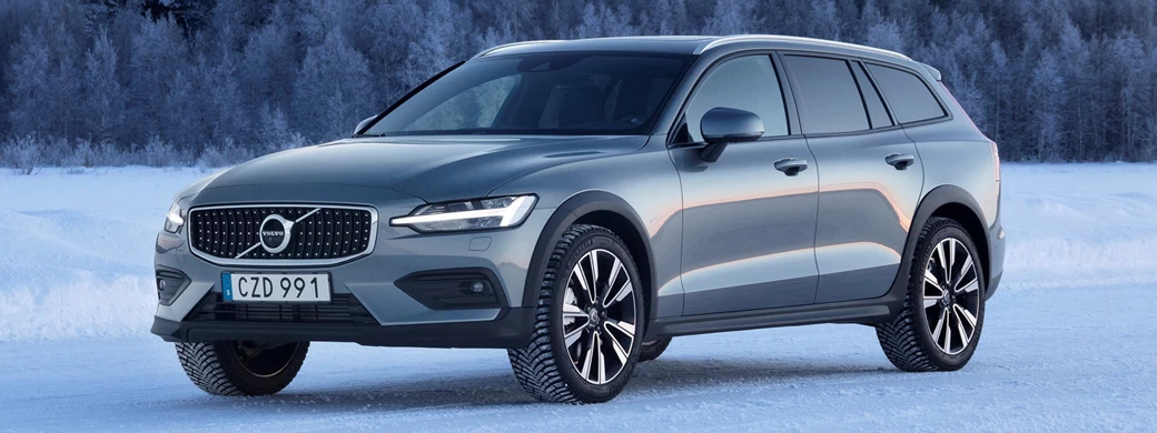   Volvo V60 T5 Cross Country - 2019 - Car wallpapers