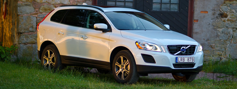   Volvo XC60 - 2012 - Car wallpapers