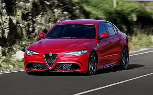   Alfa Romeo Giulia Quadrifoglio - 2016