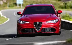   Alfa Romeo Giulia Quadrifoglio - 2016