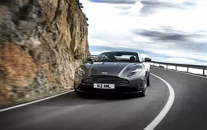   Aston Martin DB11 UK-spec - 2016