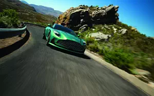   Aston Martin DB12 - 2023