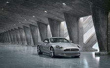   Aston Martin DB9 Coupe - 2008