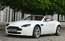   Aston Martin V8 Vantage Roadster Stratus White - 2008