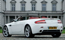   Aston Martin V8 Vantage Roadster Stratus White - 2008