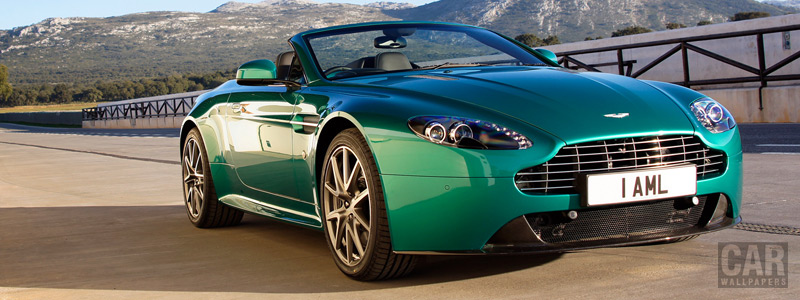   Aston Martin V8 Vantage S Roadster Viridian Green - 2011 - Car wallpapers