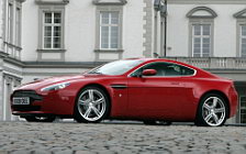   Aston Martin V8 Vantage Fire Red - 2008