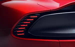   Aston Martin Vanquish - 2024