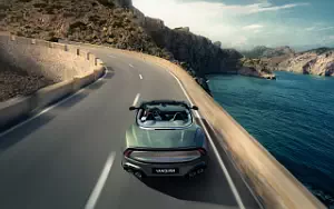   Aston Martin Vanquish Volante - 2025