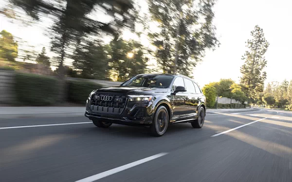 ���� ���������� Audi Q7 55 TFSI quattro (Tamarind Brown Metallic) US-spec - 2025