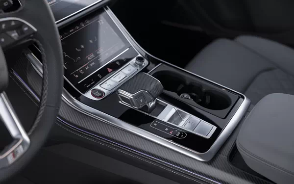 ���� ���������� Audi SQ7 TFSI (Ascari Blue Metallic) US-spec - 2025