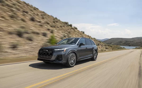 ���� ���������� Audi SQ7 TFSI Black Optic Package (Daytona Grey) US-spec - 2025