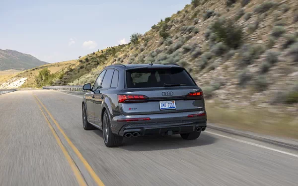 ���� ���������� Audi SQ7 TFSI Black Optic Package (Daytona Grey) US-spec - 2025