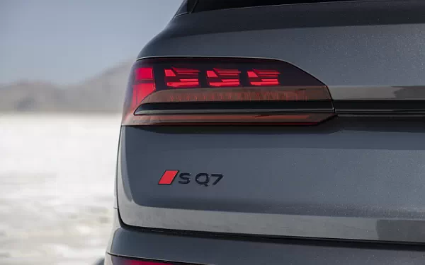 ���� ���������� Audi SQ7 TFSI Black Optic Package (Daytona Grey) US-spec - 2025