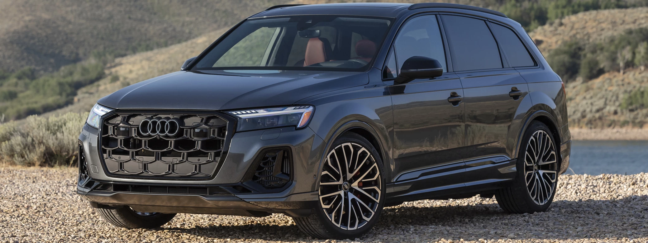 ���� ���������� Audi SQ7 TFSI Black Optic Package (Daytona Grey) US-spec - 2025 - Car wallpapers