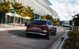   Audi Q8 Sportback 55 e-tron quattro - 2022