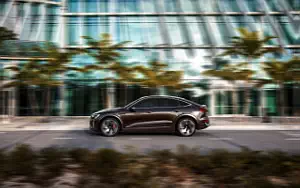   Audi Q8 Sportback 55 e-tron quattro - 2022