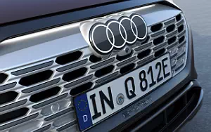   Audi Q8 Sportback 55 e-tron quattro - 2022