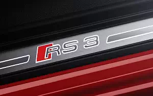   Audi RS3 Sedan - 2017