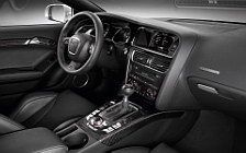   Audi RS5 - 2010