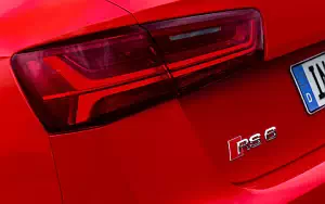   Audi RS6 Avant - 2014