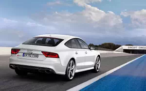   Audi RS7 Sportback - 2013