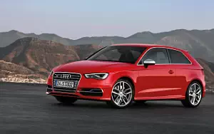   Audi S3 - 2012