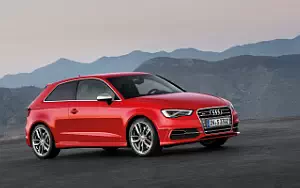   Audi S3 - 2012