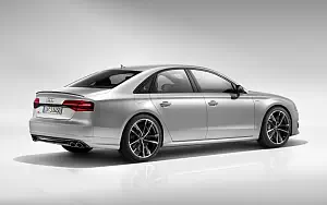   Audi S8 plus - 2009