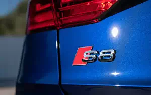   Audi S8 - 2019