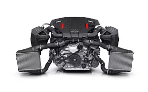   Audi S8 - 2019