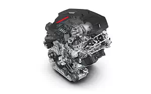  Audi S8 - 2019
