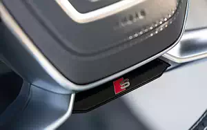   Audi S8 - 2019