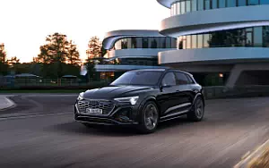   Audi SQ8 e-tron quattro - 2022