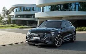   Audi SQ8 e-tron quattro - 2022