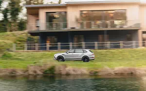   Bentley Bentayga EWB Azure First Edition UK-spec - 2023