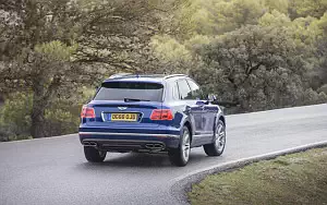   Bentley Bentayga Diesel (Sequin Blue) - 2016