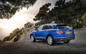   Bentley Bentayga Diesel (Sequin Blue) - 2016