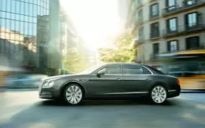   Bentley Flying Spur - 2013
