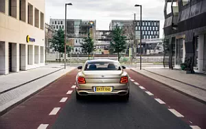   Bentley Flying Spur Hybrid - 2022