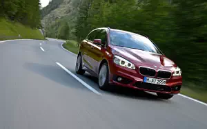   BMW 218d Active Tourer - 2014