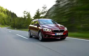   BMW 218d Active Tourer - 2014