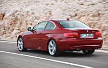   BMW 3-Series Coupe - 2010