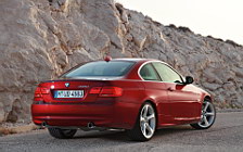   BMW 3-Series Coupe - 2010