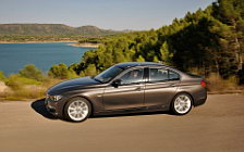   BMW 320d Sedan Modern Line - 2012