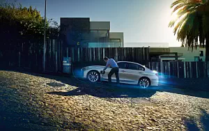   BMW 330e Plug-in-Hybrid - 2015